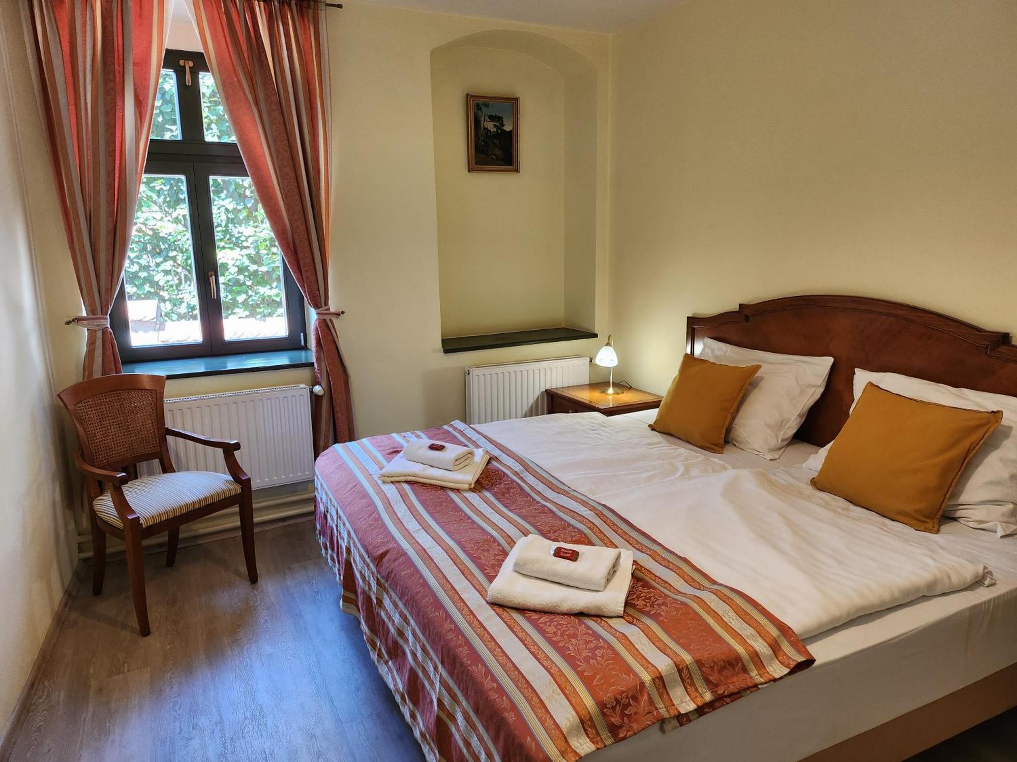 Hotel Opat Kutná Hora Buitenkant foto