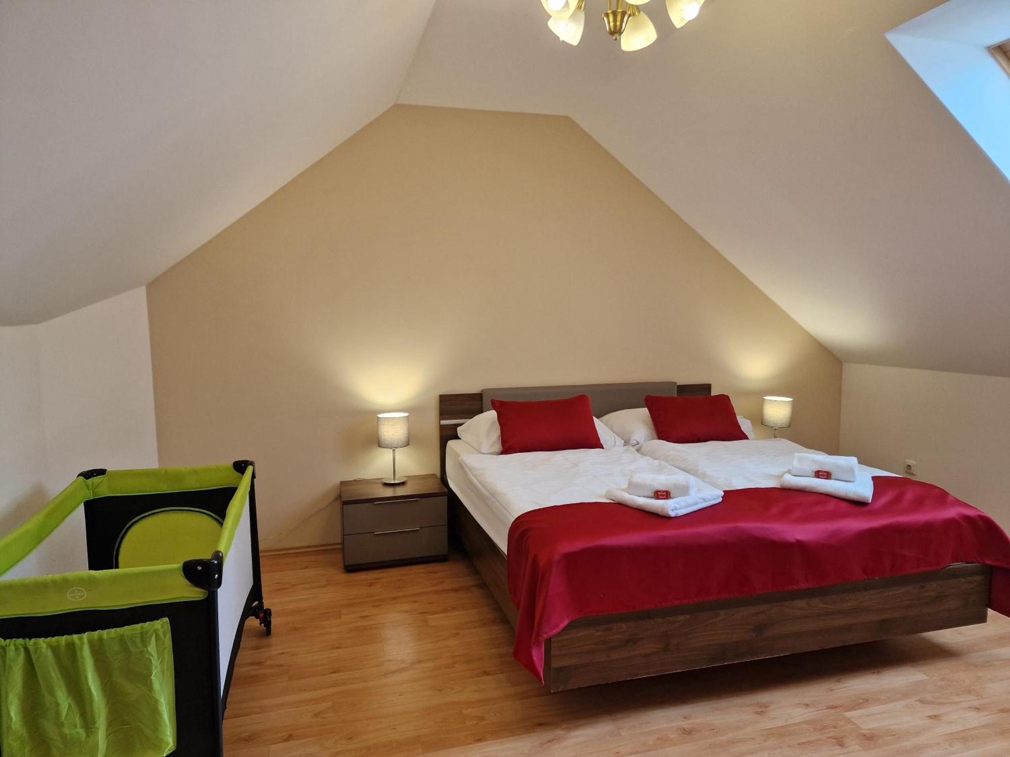 Hotel Opat Kutná Hora Buitenkant foto