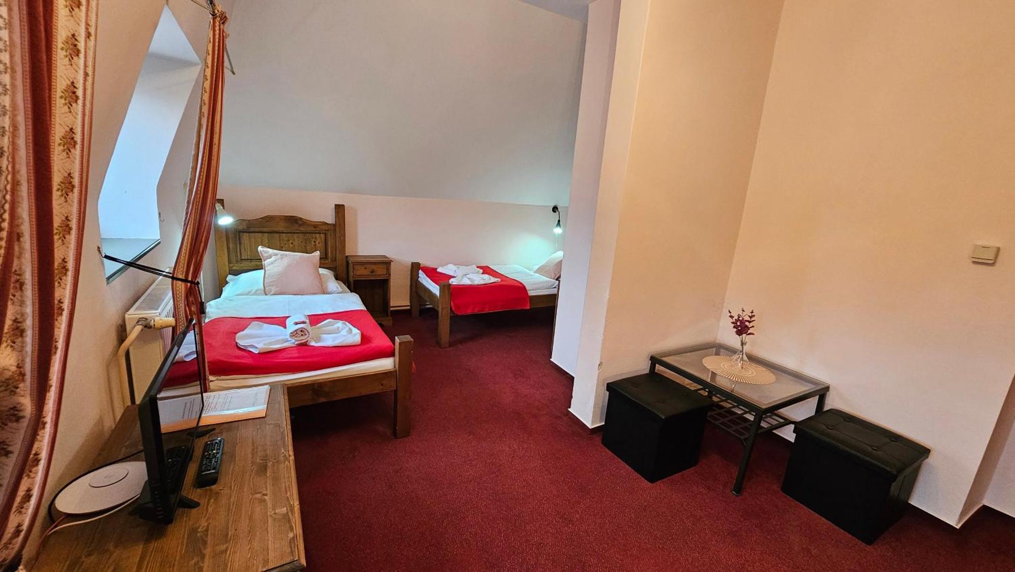 Hotel Opat Kutná Hora Buitenkant foto