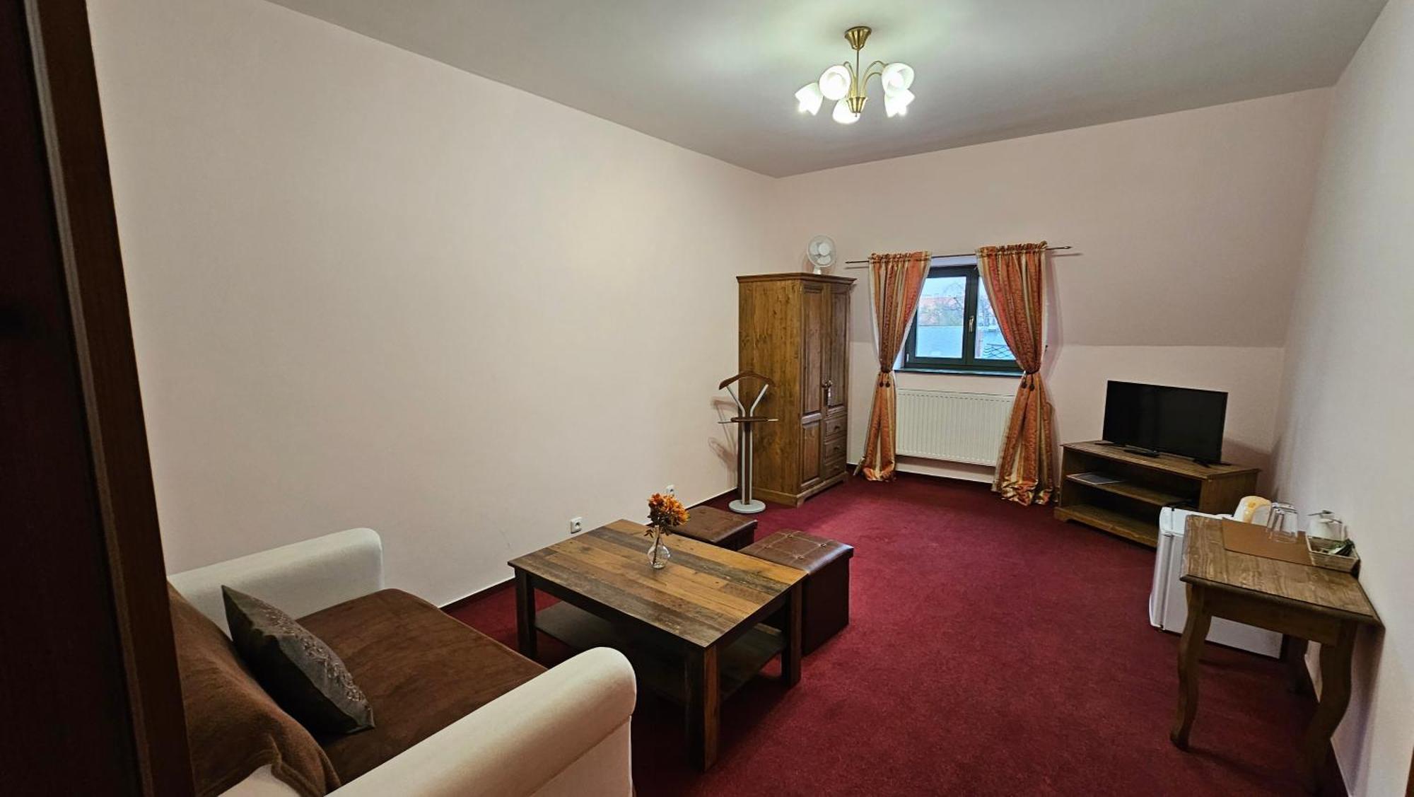 Hotel Opat Kutná Hora Buitenkant foto